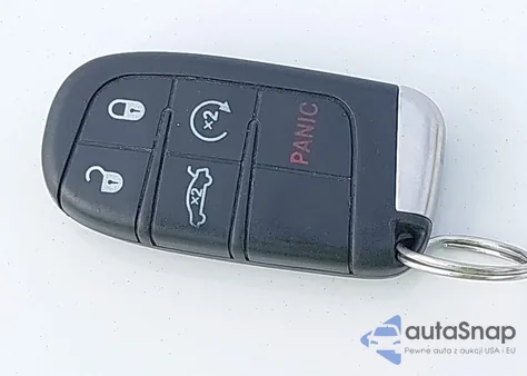 2015 Chrysler 200 S z USA, uszkodzony, nr VIN 1C3CCCBBXFN660857